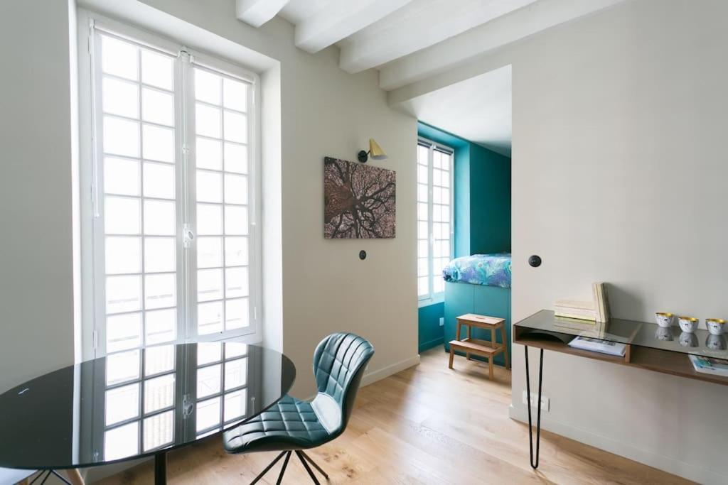 Romantic Brand New In Paris, Bathroom, Kitchen Parijs